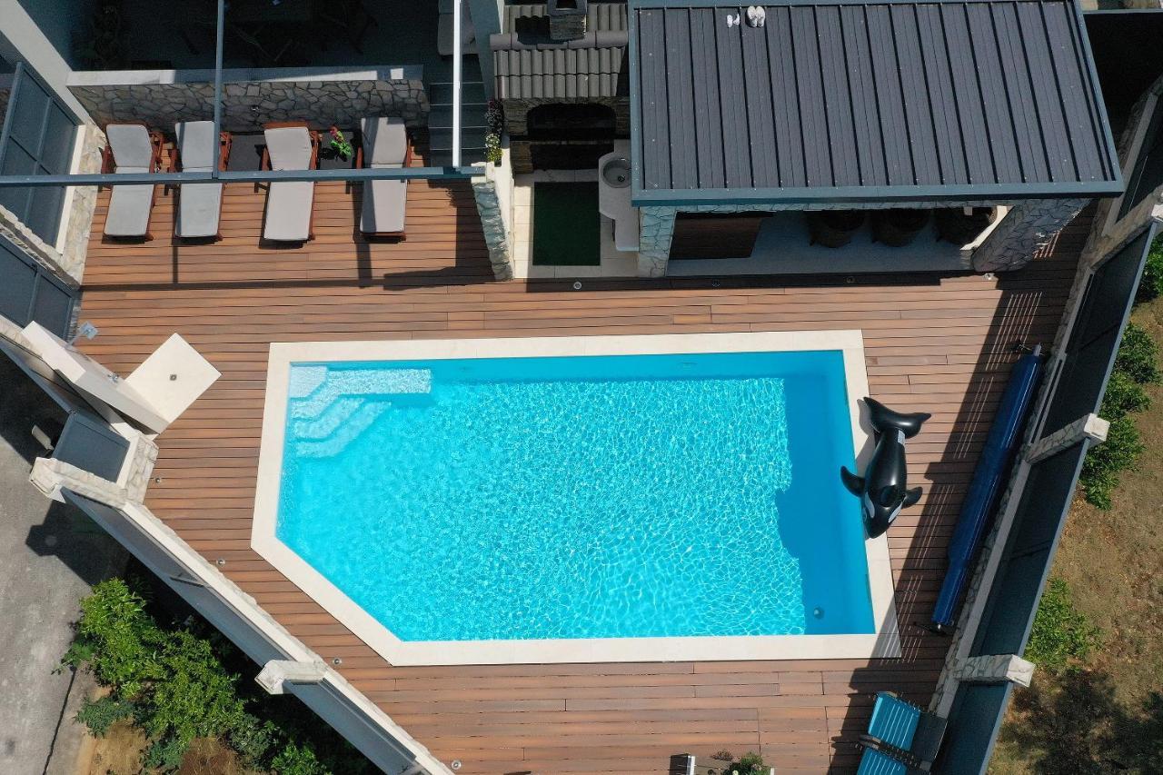 Villa Mainz Novalja Bagian luar foto
