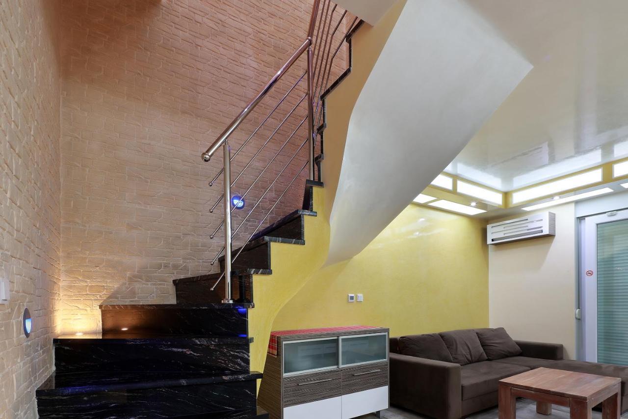 Villa Mainz Novalja Bagian luar foto